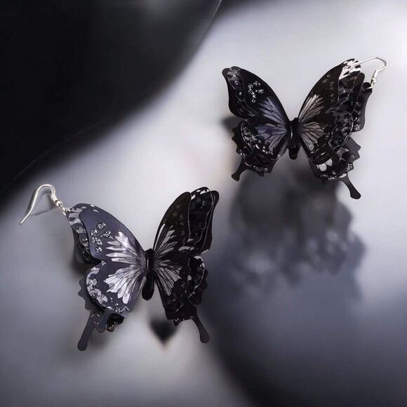 Black 3D Big Butterfly Dangle Earrings - NEW - Picture 3 of 3